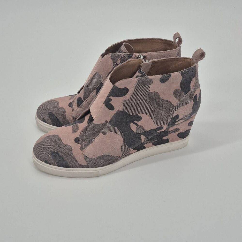 Linea Paolo Felicia Pink Camo Wedge Sneakers Booties Size Women’s 8